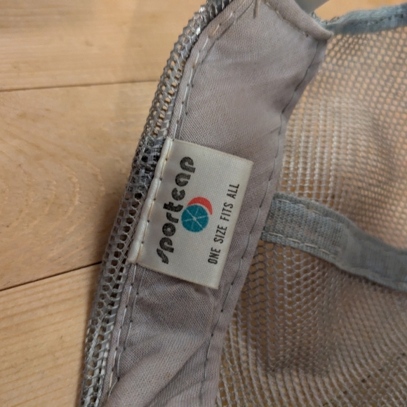 Blue Ribbon Light Cream Cap - Picture 5 of 8